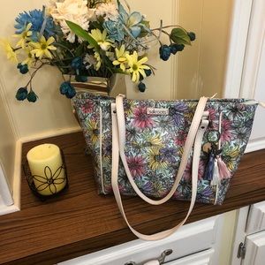 Gorgeous Sakroots large purse/tote